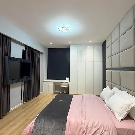 Appartement Luxury 2br Garden Building 12th Floor Tirana